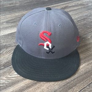 Fitted new era men’s hat size 7 Chicago white Sox